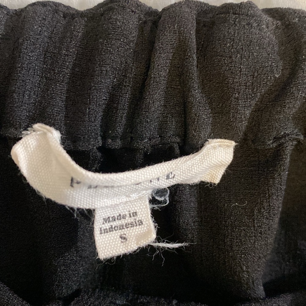 Pleione black button down off the shoulder too Small - Picture 4 of 8